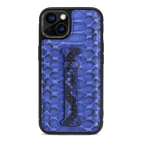 iPhone 13 Leder Case mit Fingerschlaufe Python blau - GOLDBLACKpremium