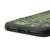 iPHONE 11 PRO LEDERHÜLLE PYTHON GRASGRÜN - GOLDBLACKpremium